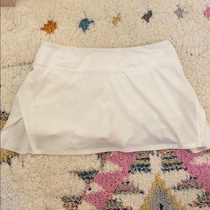 Lululemon Play Off The Pleats Skirt 13”